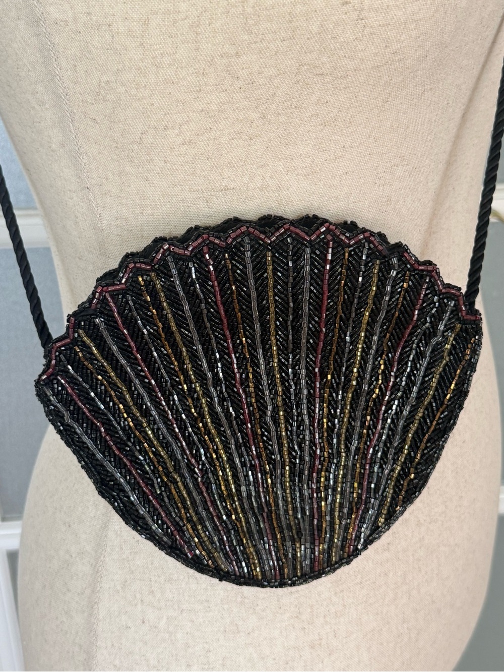 Vintage Black Beaded Seashell Crossbody Purse Evening Bag Art Deco Coastal